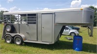 2004 K&K Two Horse Trailer