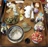 20 Pcs Assorted Collectible Ceramic Figurines Lot