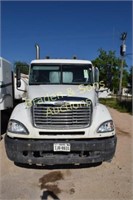 WRECKED 2006 FREIGHTLINER COLUMBIA 120 DAY,