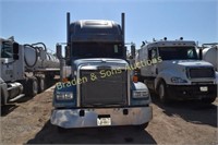 USED 2006 FREIGHTLINER CLASSIC XL 70 RAISED