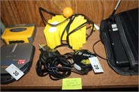 PAC MAN PLUG AND PLAY GAME AND RF ADAPTER