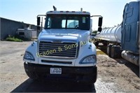 2006 FREIGHTLINER COLUMBIA 120 DAY CAB, 455 HP