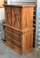 Chest of Drawers with Entertainment Display