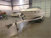 1983 Sea Ray 210 Cab & Cubby Boat