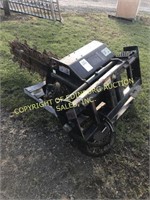 SKID STEER MOUNTED TRENCH DIGGER (ATTACHMENT)