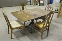 Wing Leaf Table with (4) Chairs