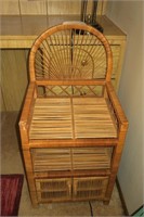 Lot, 33" wicker stool/end table and 26" table
