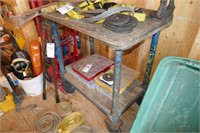 Work Bench With Casters & Pipe Vise