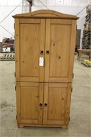 Armoire, Approx 33"x18"x68"