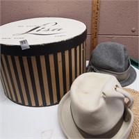Vintage Hat box & Hats/501 Estate