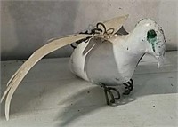 WHITE BIRD YARD ART