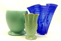 3 Vases