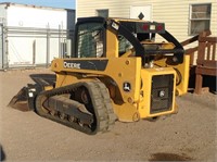 John Deere Skid Steer on Tracks