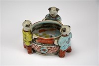 CHINESE FAMILLE ROSE PORCELAIN BRUSHWASH