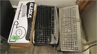 Aprox. 15 Keyboards