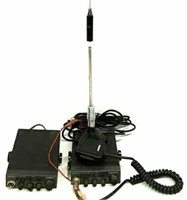 (2) Uniden Pro 520XL CB Radios & Antennae