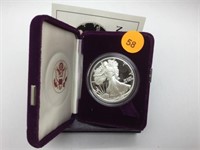 1988-S SILVER EAGLE PROOF IN PRESENTATION CASE & B