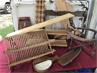 Large Lot Of Wooden Home Decor/Craft Items