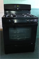 Kenmore Gas Range Stove/Oven