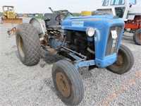 Ford 2000 Wheel Tractor