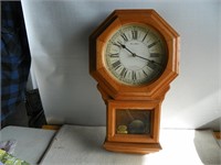 Battery oak clock  c/w Westminister chimes