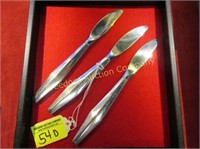 3 GIO PONTI STERLING PATE/BUTTER KNIVES