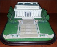 The Danbury Mint Lincoln Memorial