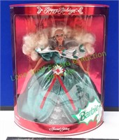 Mattel 1995 Happy Holidays Barbie Doll