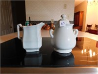 White Ceramic Creamer and Sugar Bowl(W/ Lid)