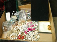 Beautiful Costume Jewelry Some In Boxes