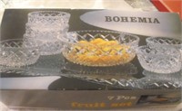 New In Box Crystal Bohemia 7 Pc Fruit Set