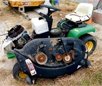 John Deere Lawn Mower (Does Not Work)