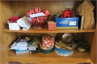 Lot, assorted holiday decorations, cards,