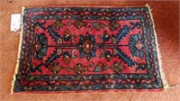 34" x 23" oriental rug