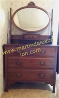 Vintage Mahogany Dresser & Oval Mirror