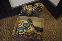 Quantity of assorted Chinese cloisonne items