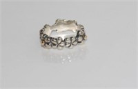 Pandora silver daisy ring
