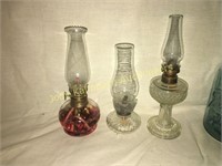 Lot of small oil lamps
