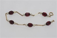 Vintage 9ct yellow gold, pearl & red bead bracelet