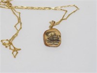 18ct yellow gold necklace with sailing ship