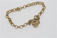 9ct yellow gold bracelet with heart clasp