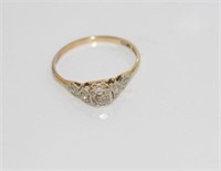 Vintage 18ct and platinum diamond ring