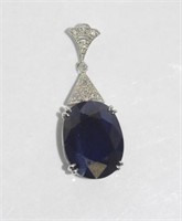 18ct white gold, sapphire (12.13ct)  pendant