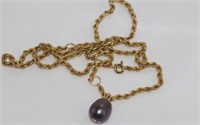 Israeli 9ct gold chain with pearl pendant