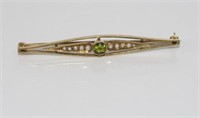 14ct yellow gold green stone and pearl brooch