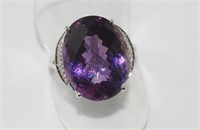 14ct white gold, amethyst and diamond ring