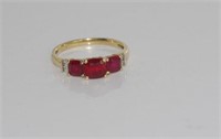 9ct yellow gold and ruby ring