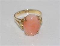 Vintage 12ct gold and pink coral ring