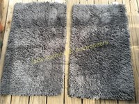PAir of microfiber shag rugs