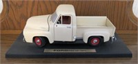1953 Ford pick-up Truck base is 14 X 6"